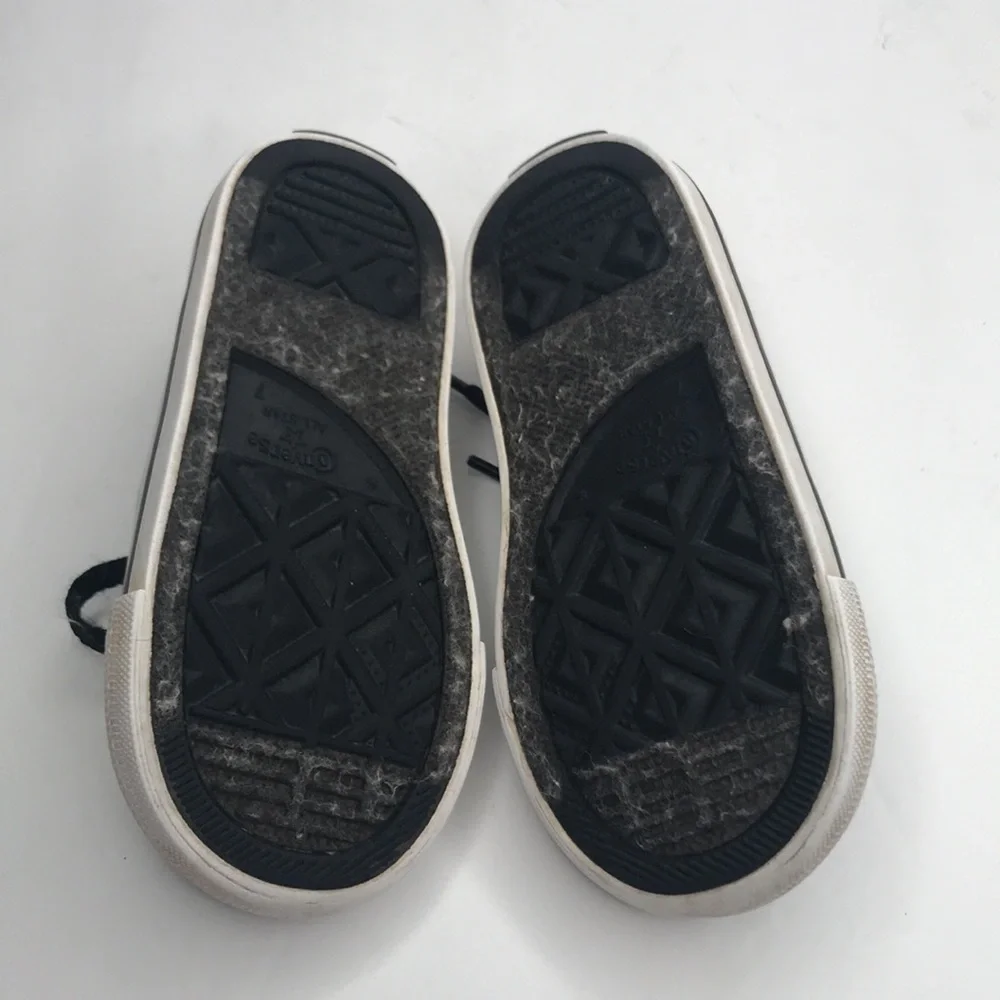 Converse All Star Gray, Black and Pink Sneakers